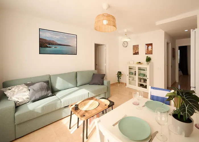 Apartamento Sunny With Terrace In
