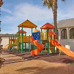 Daire Sunny With Terrace In *