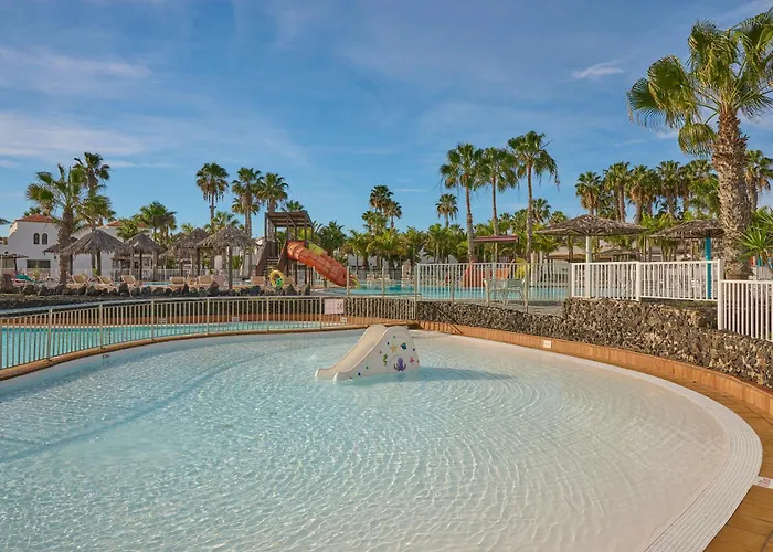 Sunny With Terrace In アパート *