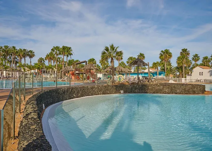 アパート Sunny With Terrace In *