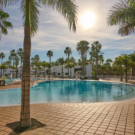 Sunny With Terrace In Apartment Corralejo